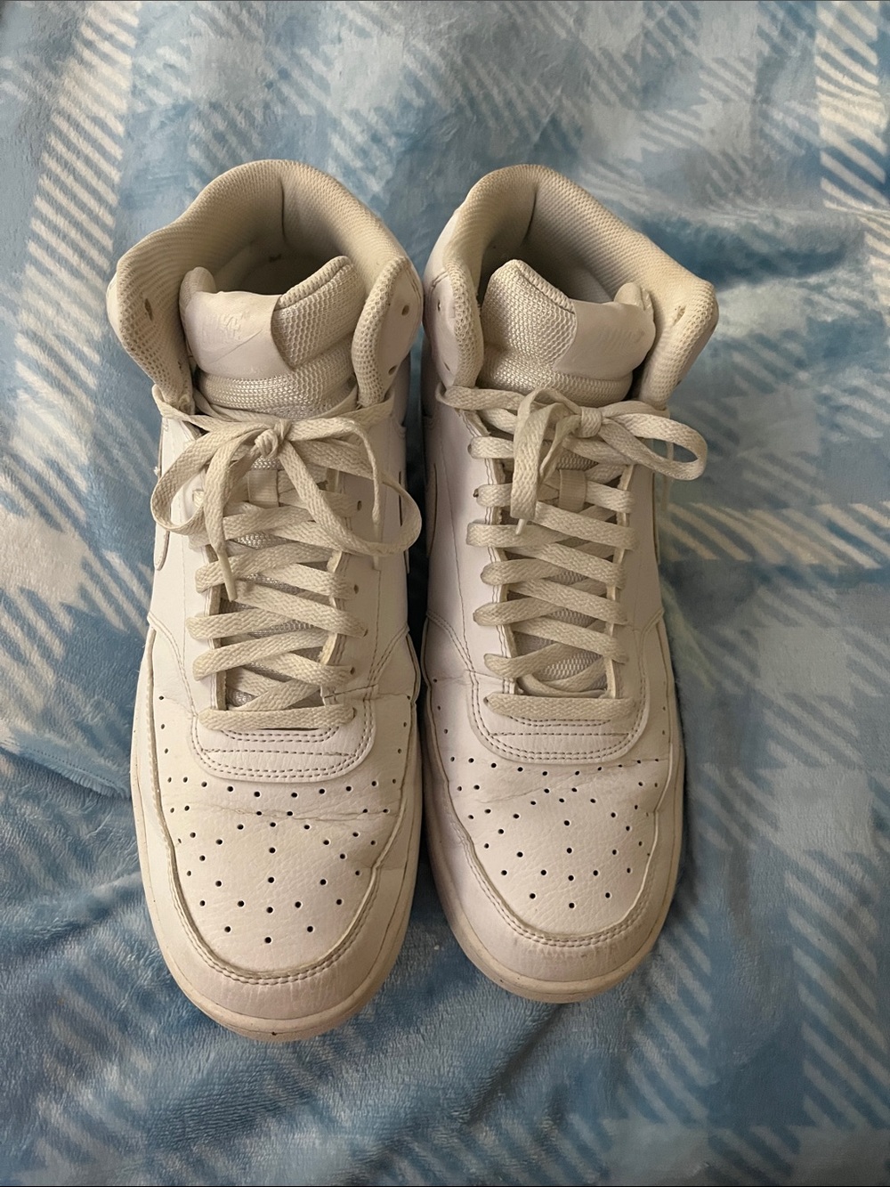 Nike Men’s White High-Top Athletic Sneakers